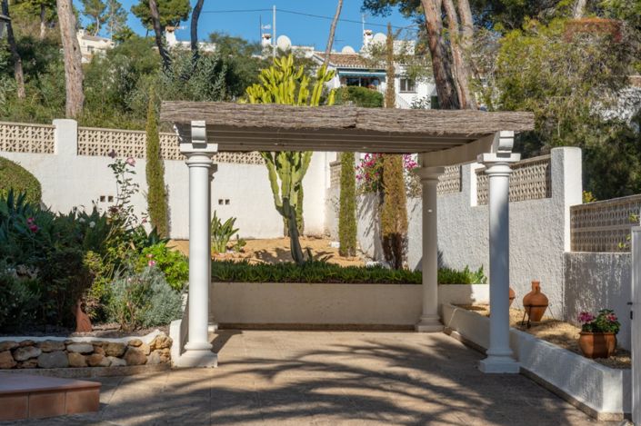 Image No.3-3 Bed Villa for sale