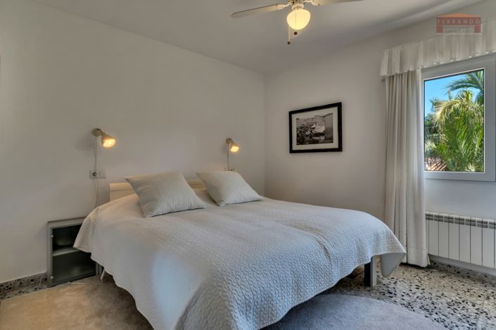 Image No.30-3 Bed Villa for sale