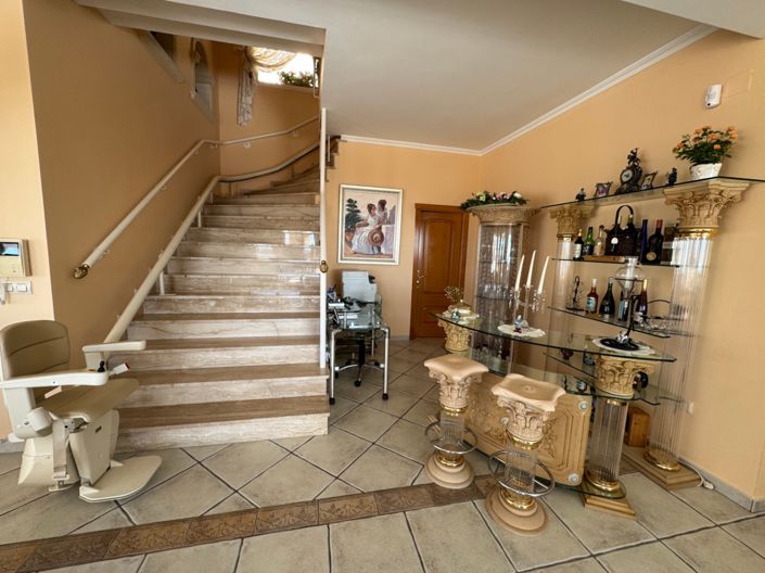 Image No.21-3 Bed Villa for sale