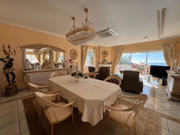 Image No.25-3 Bed Villa for sale