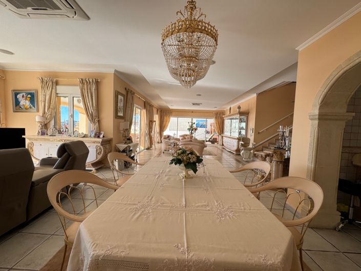 Image No.28-3 Bed Villa for sale