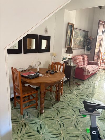 Image No.7-4 Bed Townhouse for sale