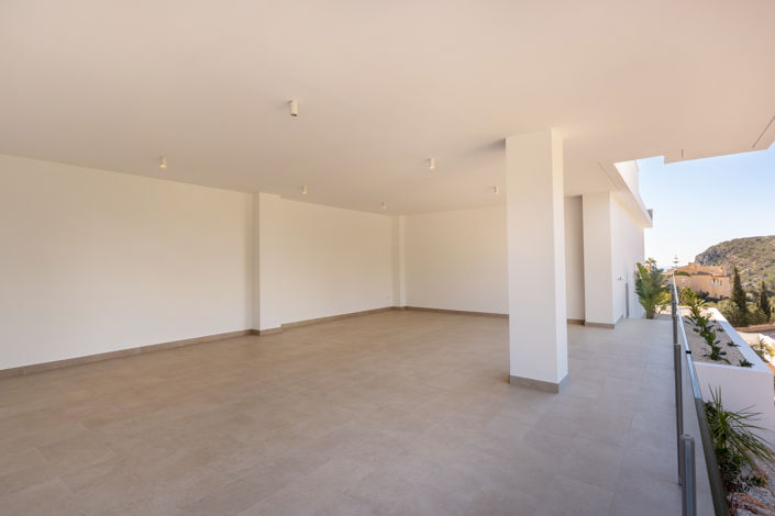 Image No.16-4 Bed Villa for sale