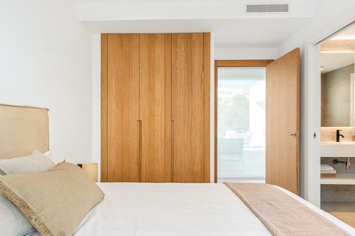 Image No.8-4 Bed Villa for sale