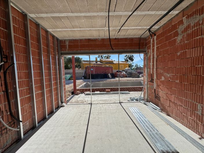 Image No.24-3 Bed Villa for sale