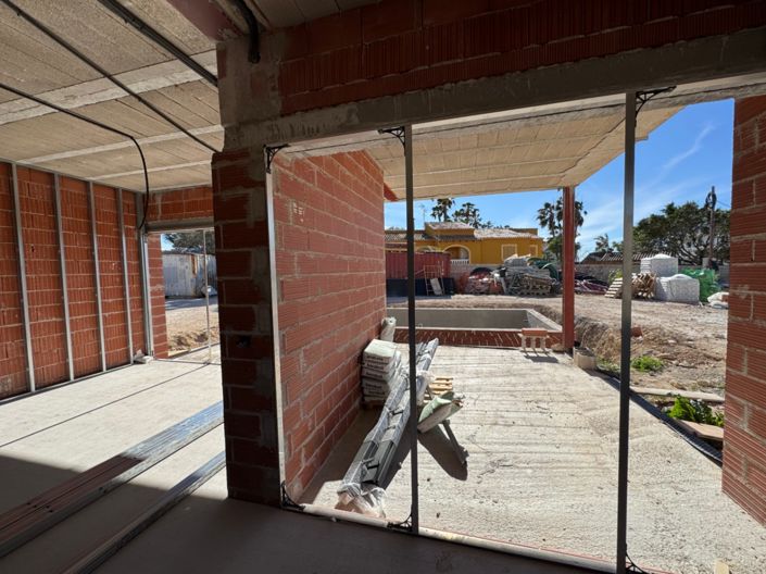 Image No.27-3 Bed Villa for sale