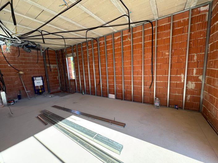 Image No.48-3 Bed Villa for sale