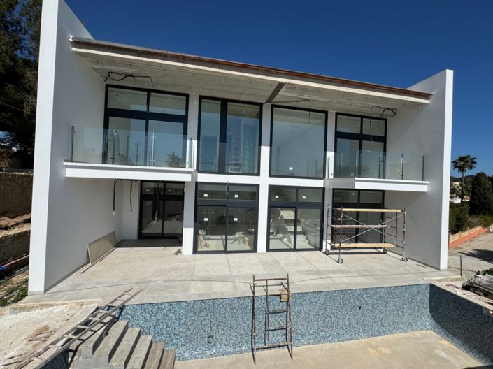 Image No.2-3 Bed Villa for sale