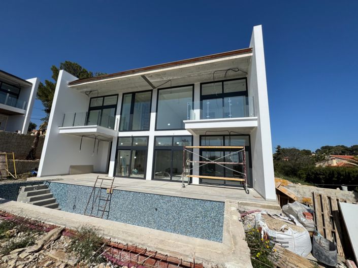 Image No.20-3 Bed Villa for sale