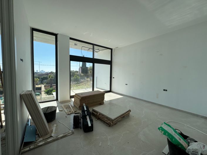 Image No.36-3 Bed Villa for sale