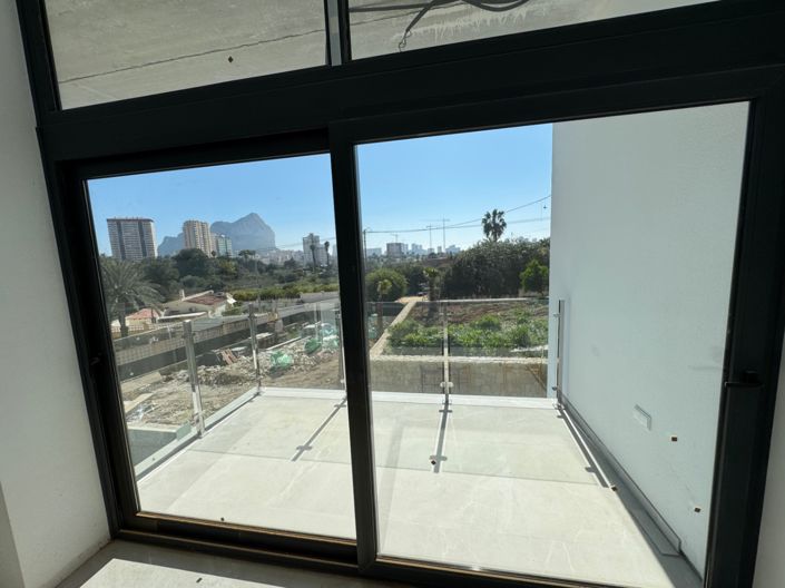 Image No.38-3 Bed Villa for sale