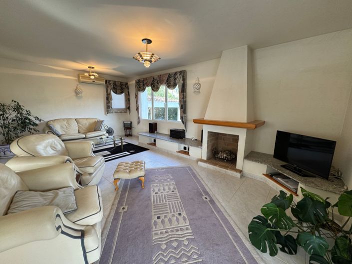 Image No.13-3 Bed Villa for sale