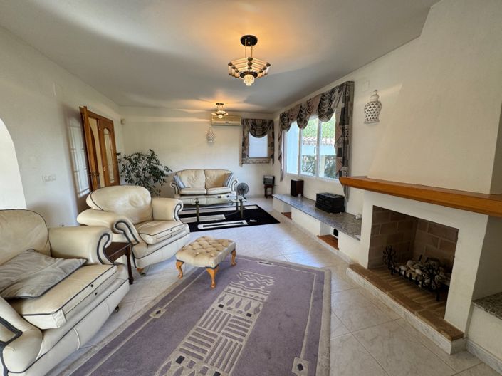 Image No.15-3 Bed Villa for sale