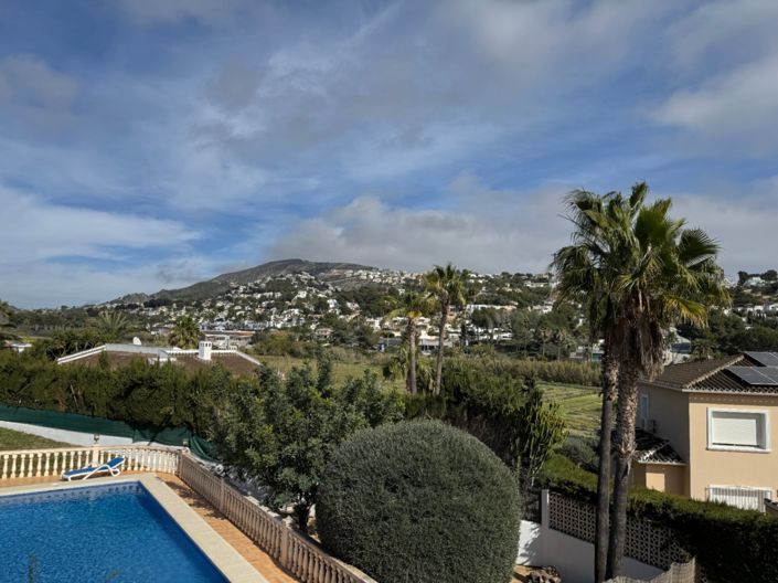 Image No.25-3 Bed Villa for sale