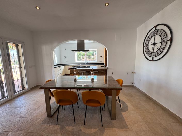 Image No.13-3 Bed Villa for sale