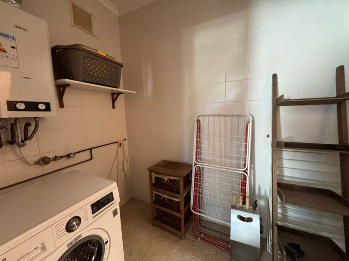 Image No.19-3 Bed Villa for sale