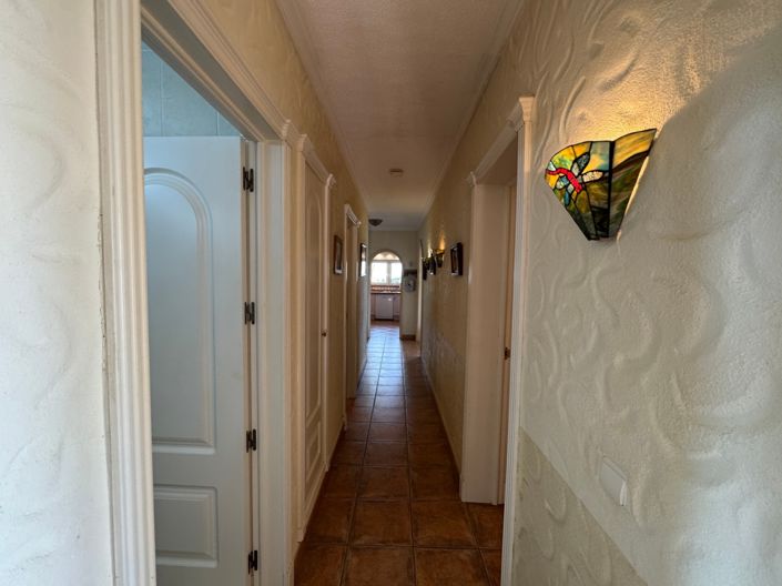 Image No.24-4 Bed Villa for sale