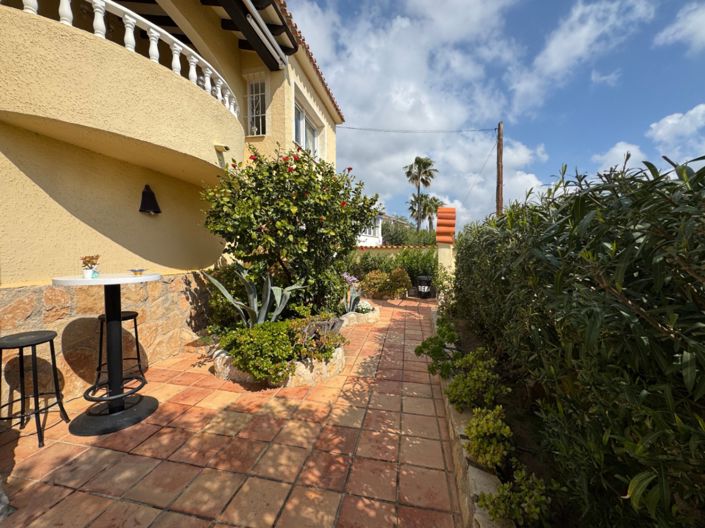 Image No.27-4 Bed Villa for sale