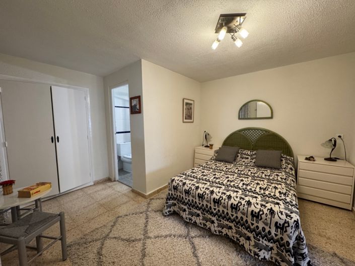 Image No.40-4 Bed Villa for sale