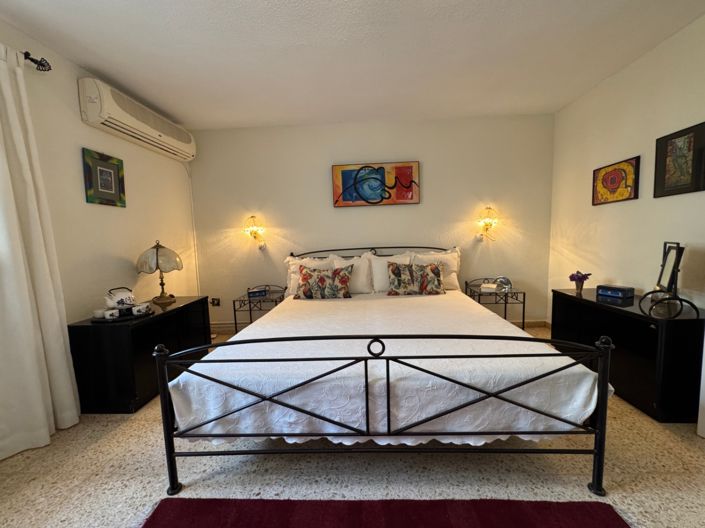 Image No.43-4 Bed Villa for sale