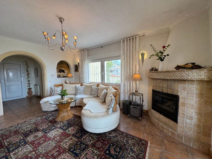 Image No.6-4 Bed Villa for sale