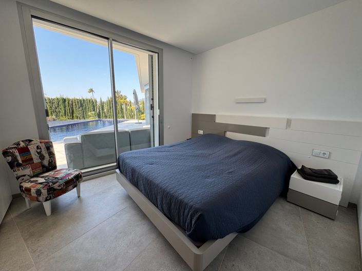 Image No.17-4 Bed Villa for sale