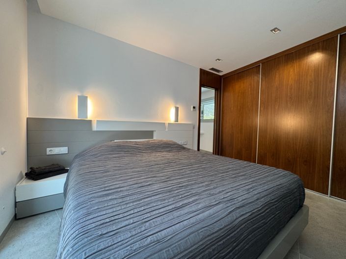 Image No.21-4 Bed Villa for sale