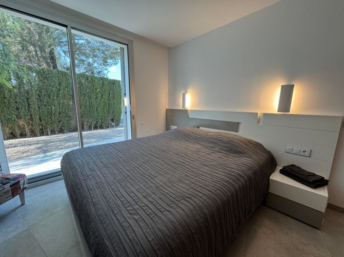 Image No.24-4 Bed Villa for sale