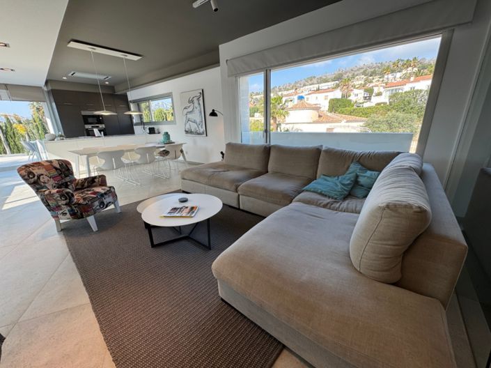 Image No.28-4 Bed Villa for sale