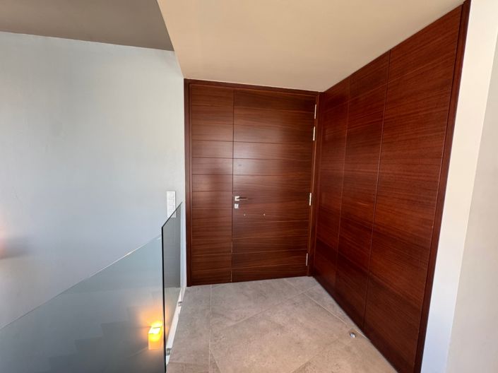 Image No.29-4 Bed Villa for sale