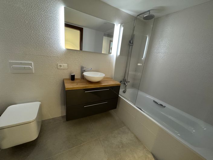 Image No.34-4 Bed Villa for sale