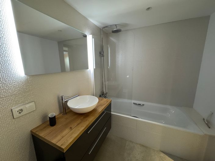 Image No.35-4 Bed Villa for sale