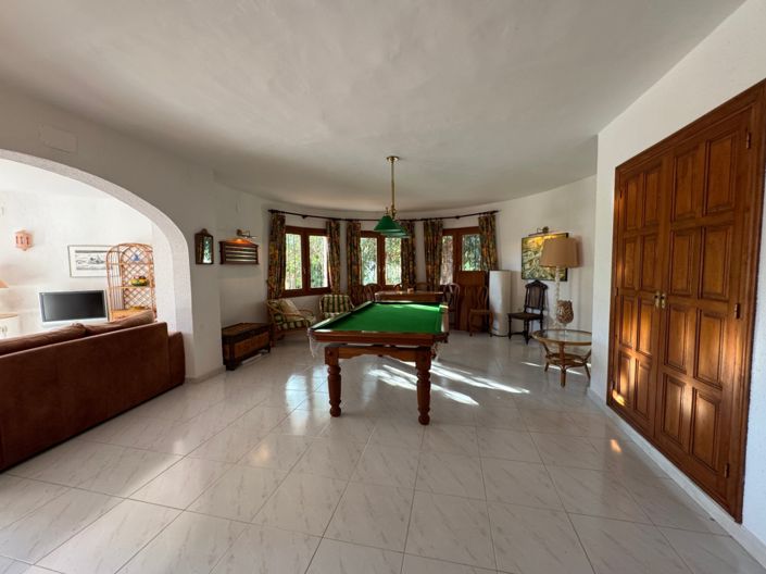 Image No.26-4 Bed Villa for sale