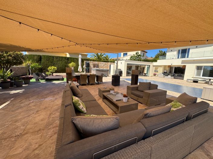 Image No.37-4 Bed Villa for sale