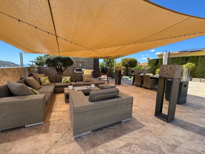 Image No.38-4 Bed Villa for sale