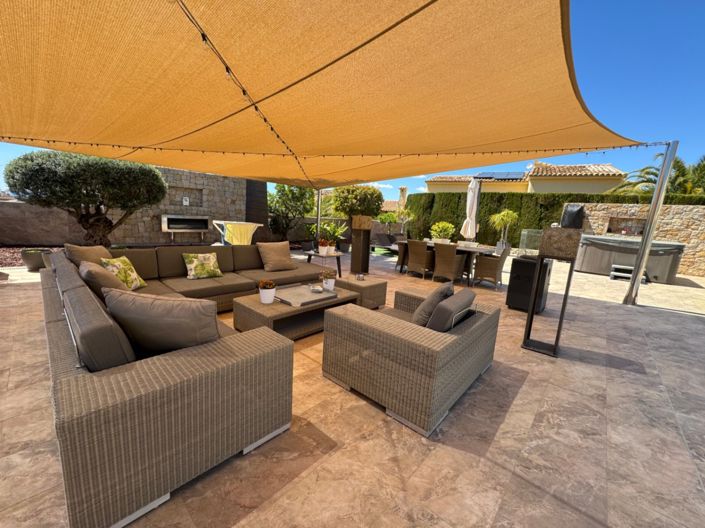 Image No.39-4 Bed Villa for sale