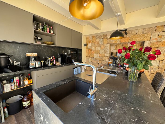 Image No.56-4 Bed Villa for sale