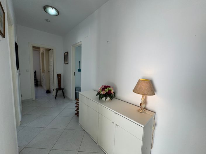 Image No.4-3 Bed Villa for sale