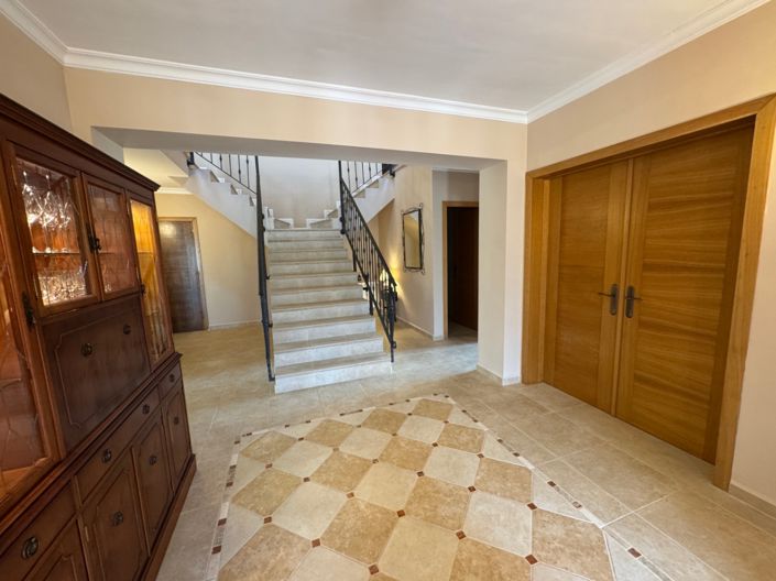 Image No.31-5 Bed Finca for sale