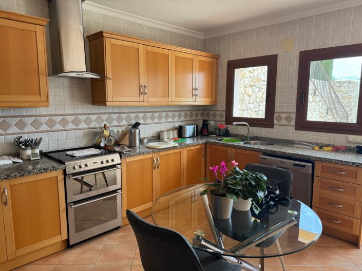 Image No.35-5 Bed Finca for sale