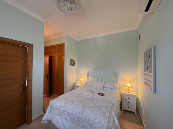 Image No.50-5 Bed Finca for sale