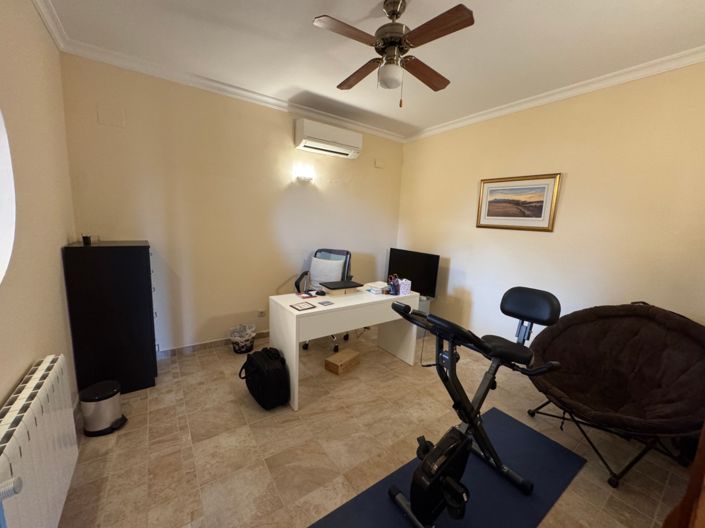 Image No.52-5 Bed Finca for sale