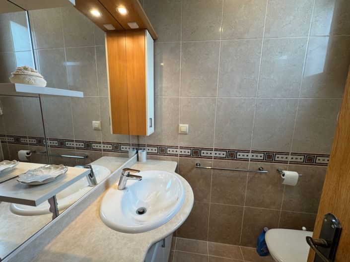 Image No.56-5 Bed Finca for sale