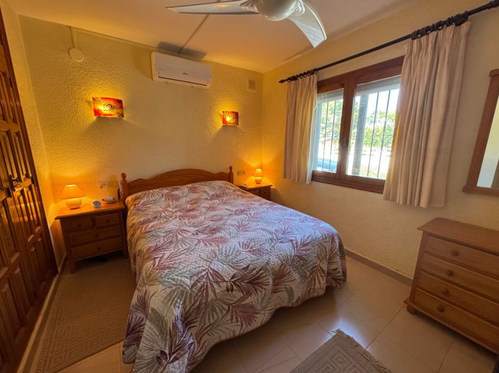 Image No.19-3 Bed Villa for sale