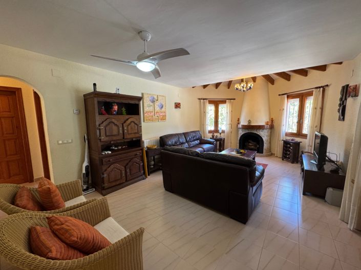 Image No.8-3 Bed Villa for sale