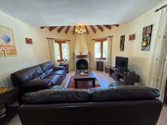 Image No.9-3 Bed Villa for sale