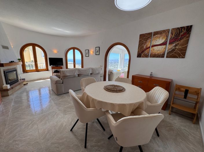 Image No.24-2 Bed Villa for sale