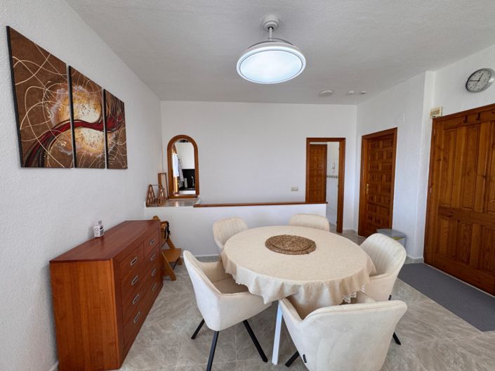 Image No.25-2 Bed Villa for sale