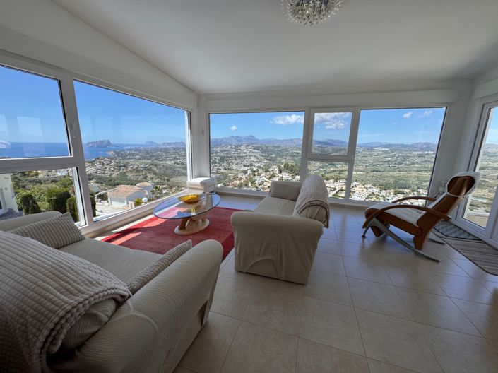 Image No.35-2 Bed Villa for sale