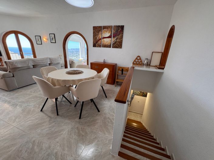Image No.45-2 Bed Villa for sale